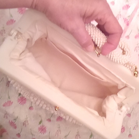 Vintage 1950's Pearl Beaded White  Hand Bag! Rare! - Picture 7 of 9